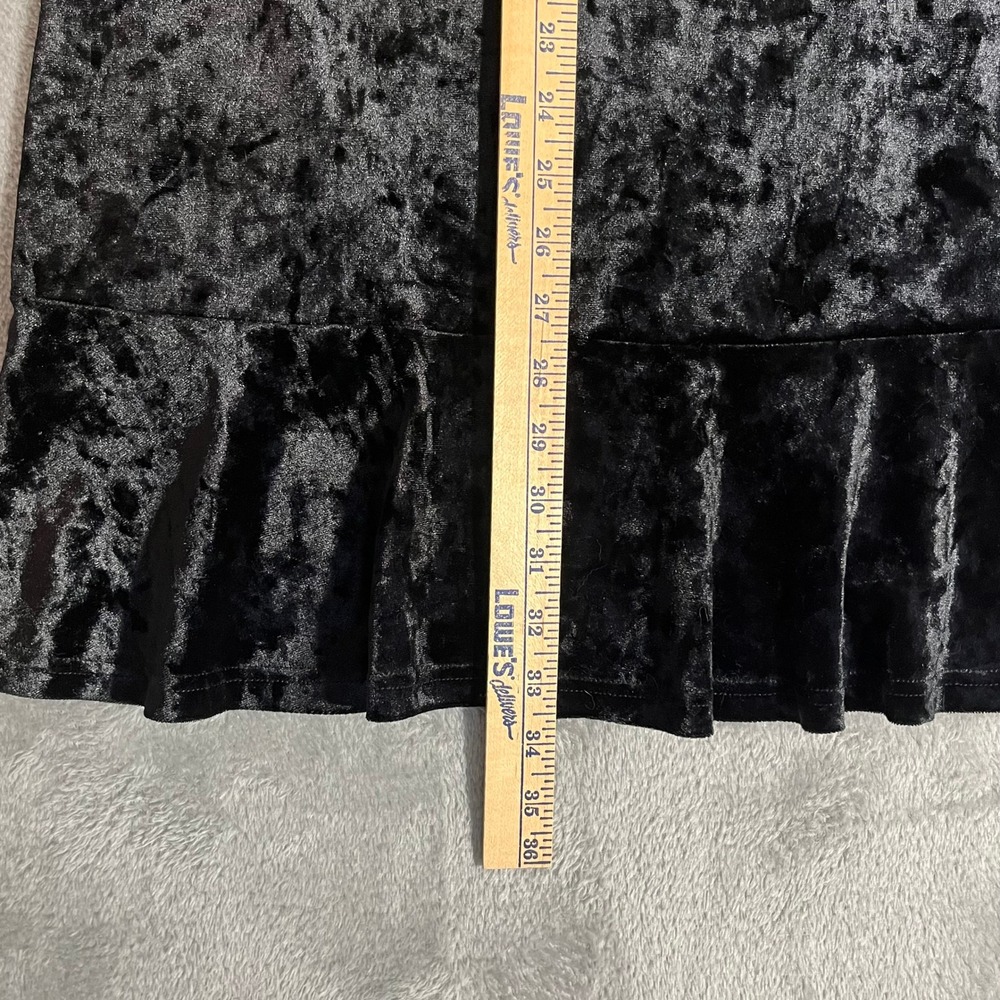 Forever 21 Black Crushed Velvet Short Sleeve Ruffle Hem Mini Dress Womens (L) - Picture 7 of 10